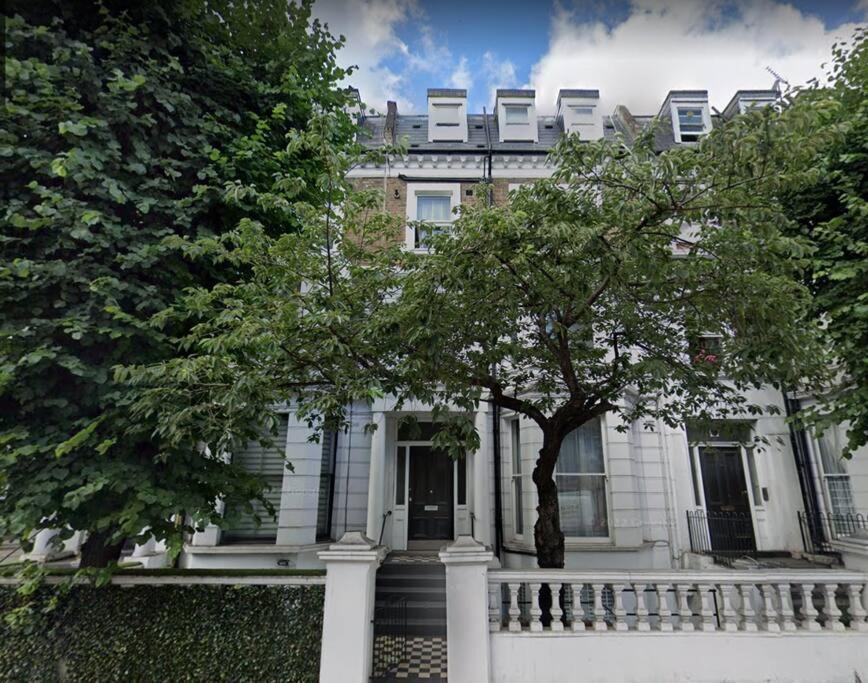Charming Flat On Holland Road, Kensington Appartement Londres
