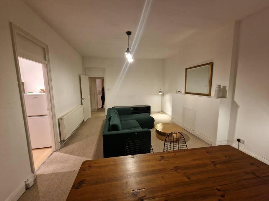 Charming Flat On Holland Road, Kensington Appartement Londres